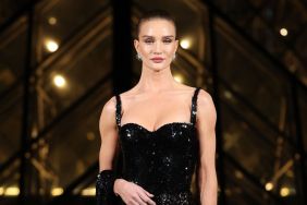 Rosie Huntington-Whiteley Paris photos
